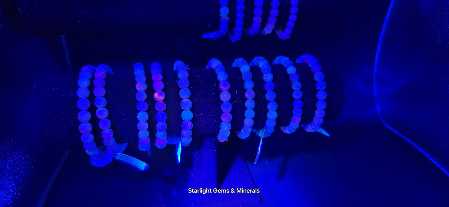 Hackmanite Bracelet, UV Effects☆