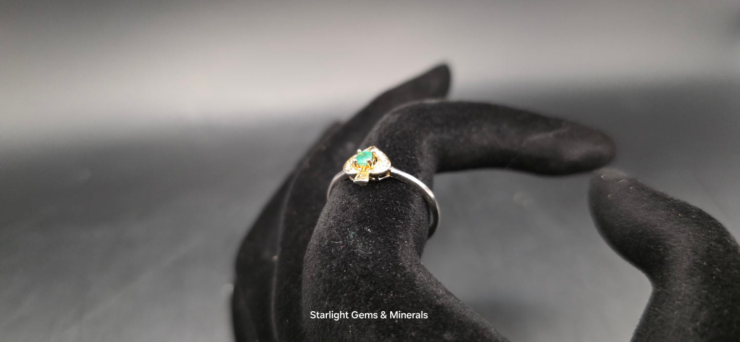Adjustable S-925 Gold Plated Victorian Ace Ring, w/ Natural Columbian Emerald Center Facet!