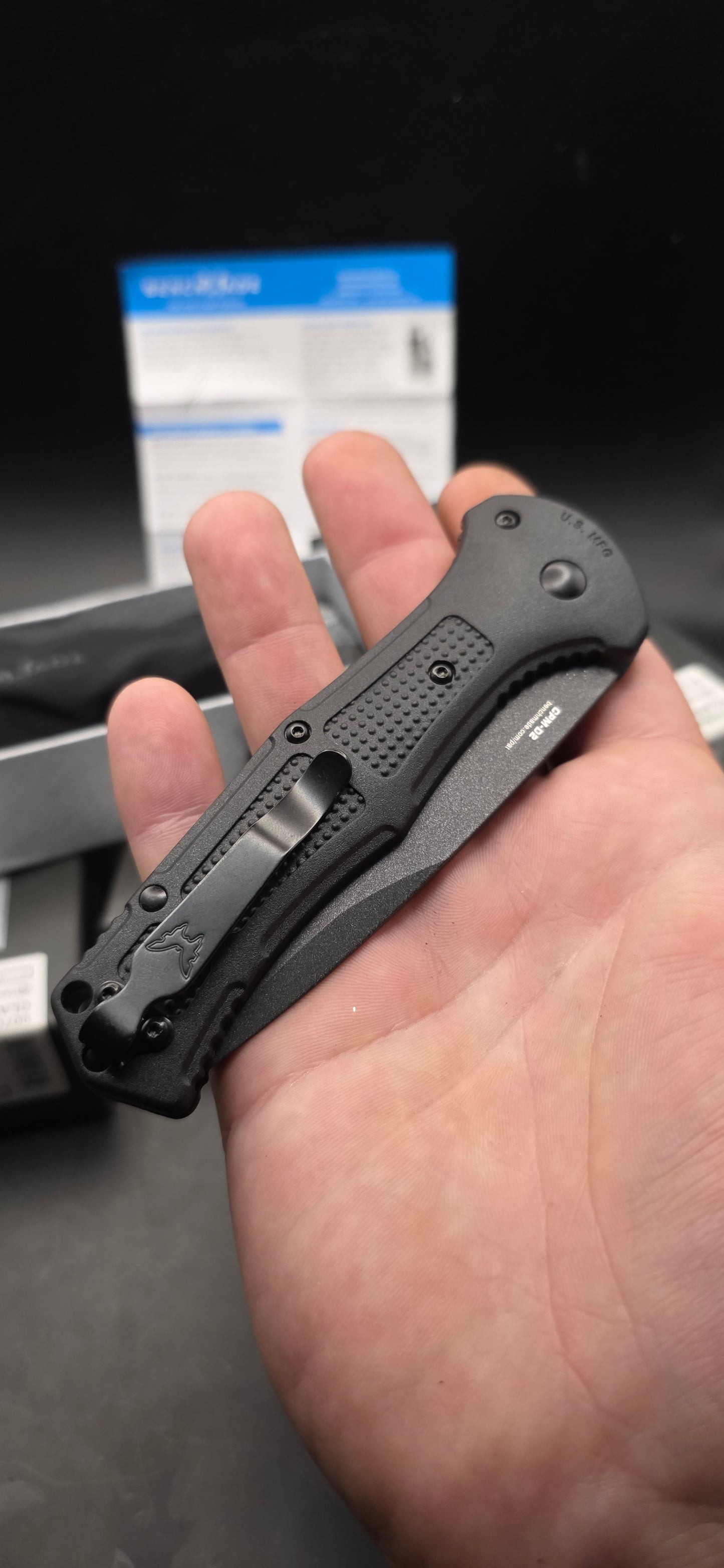 Benchmade 9070BK Claymore Automatic Pocket Knife