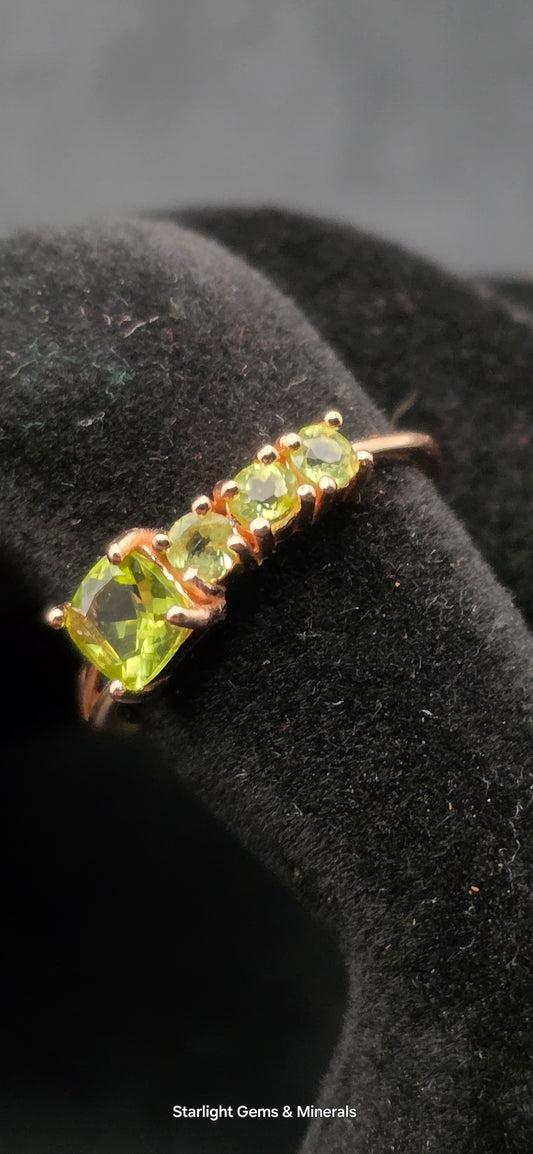 Stunning Adj. Paradote S-925 Ring, plated in Rose Gold.