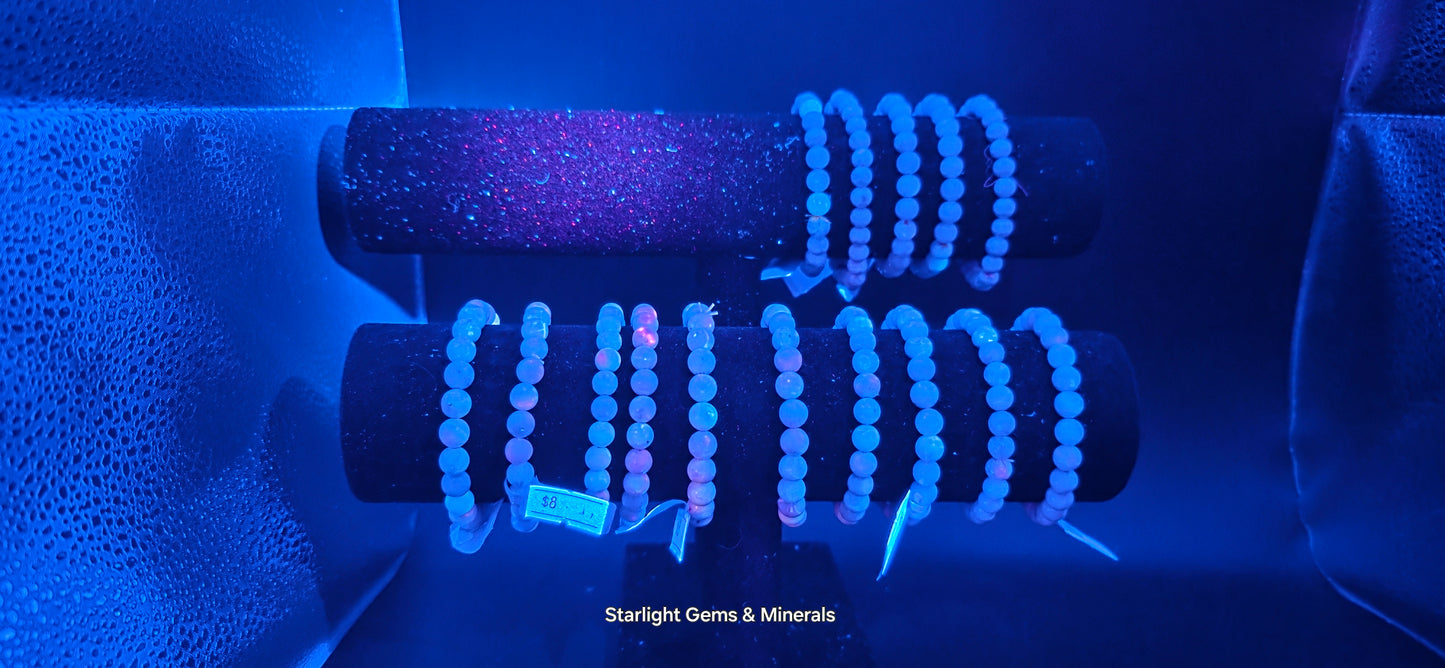 Hackmanite Bracelet, UV Effects☆