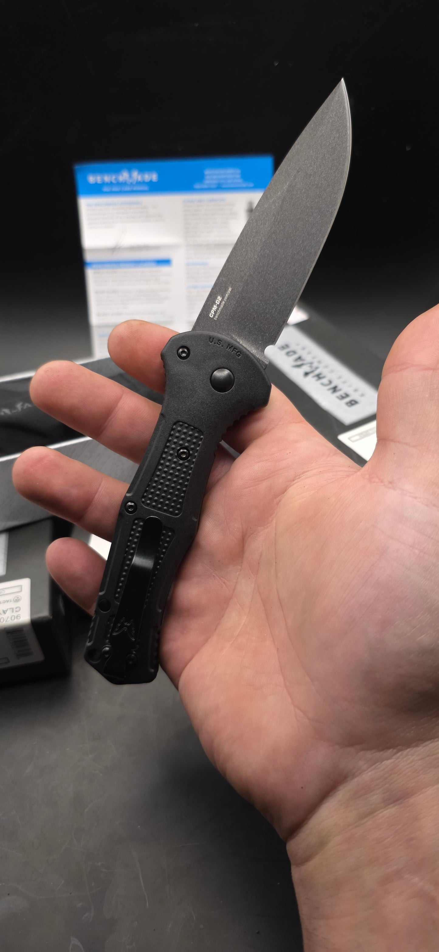 Benchmade 9070BK Claymore Automatic Pocket Knife