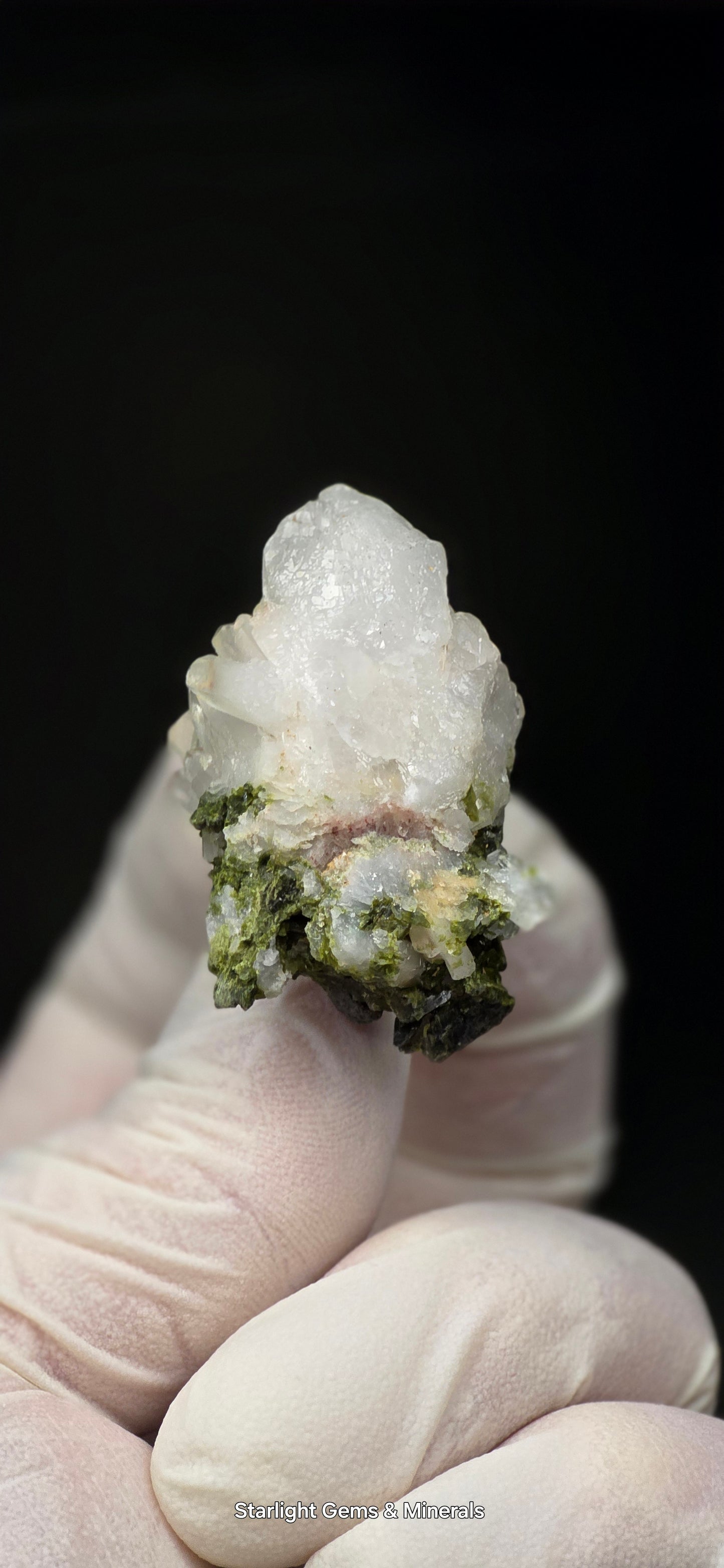 Brazilian S7 Quartz & Epidote Bloom, w/ Sprites!