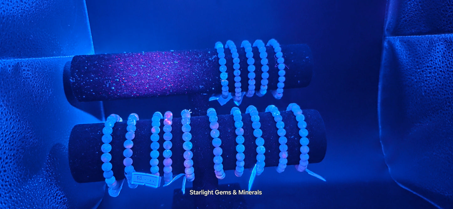 Hackmanite Bracelet, UV Effects☆