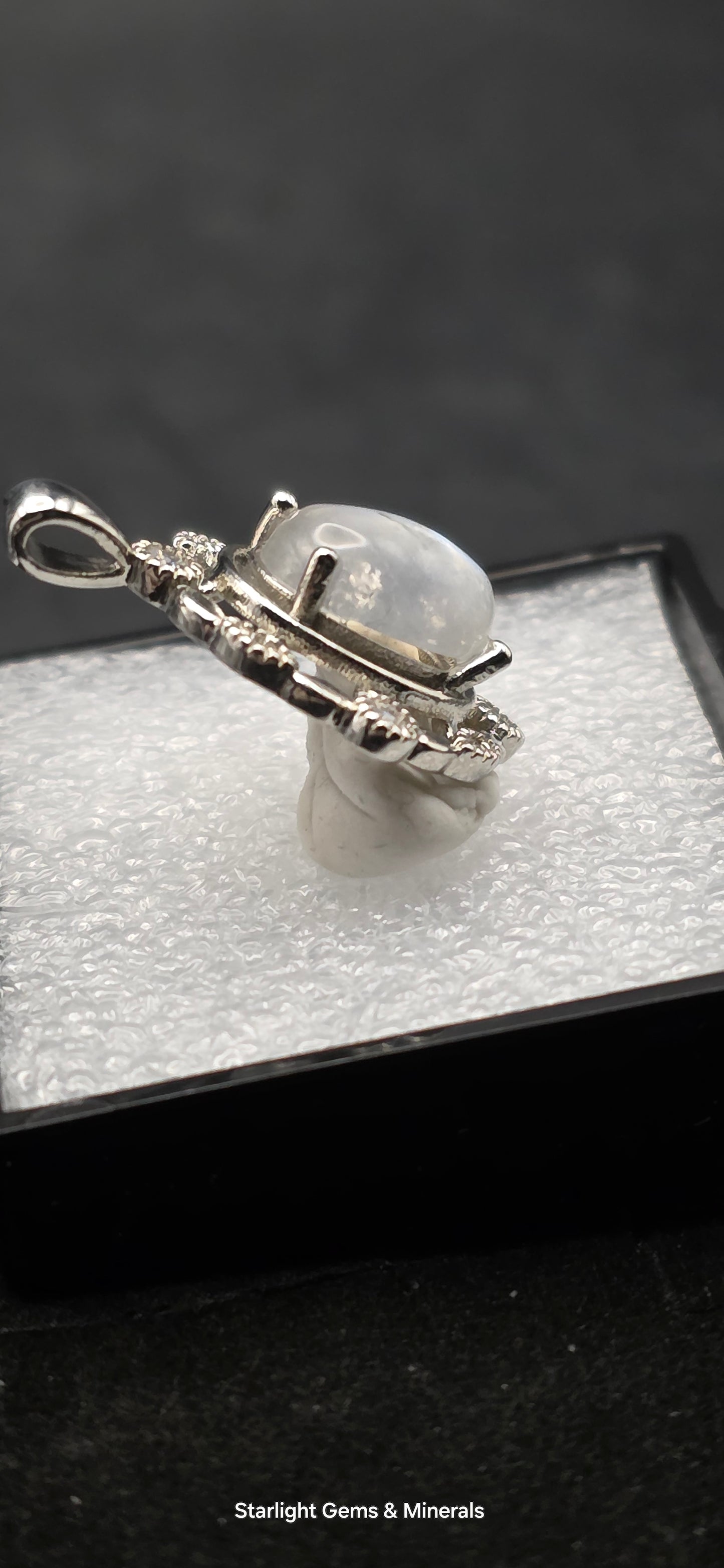 Silver Plated Victorian Moonstone Pendant w/Quartz Facets!