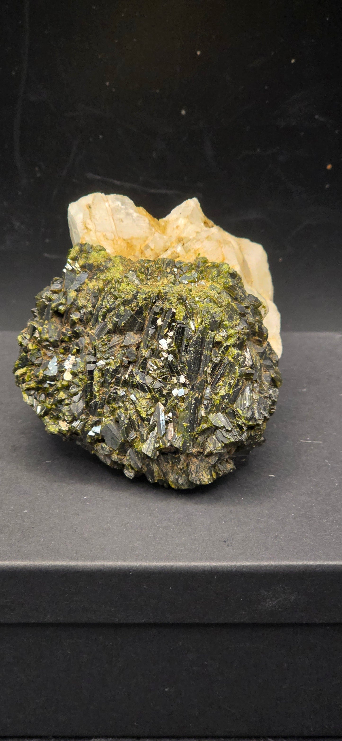 Green Tourmaline & Quartz Matrix w/Epidote  Inclusions - Brazil *5 unusual formation