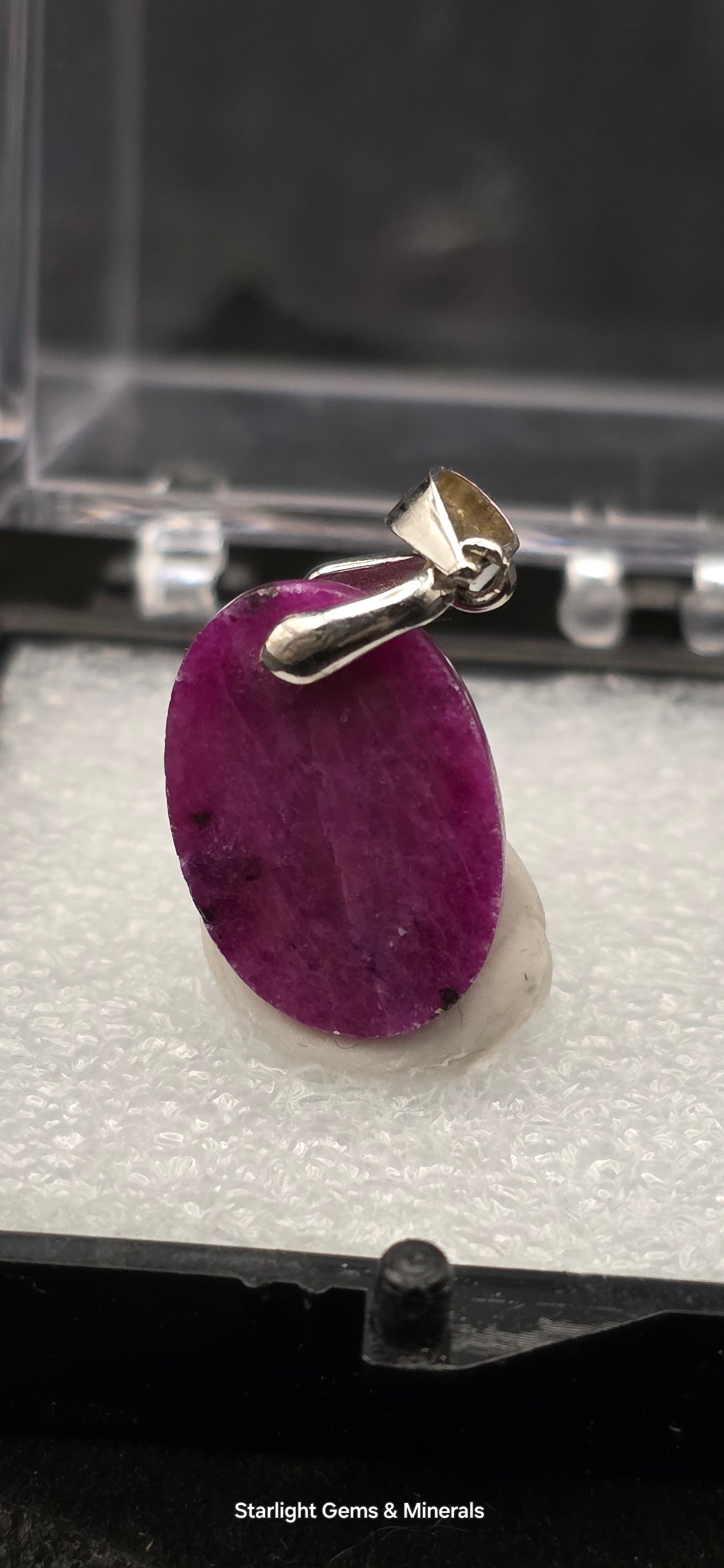 Natural Burma Ruby w/S-925 Pendant Loop. ☆UV!