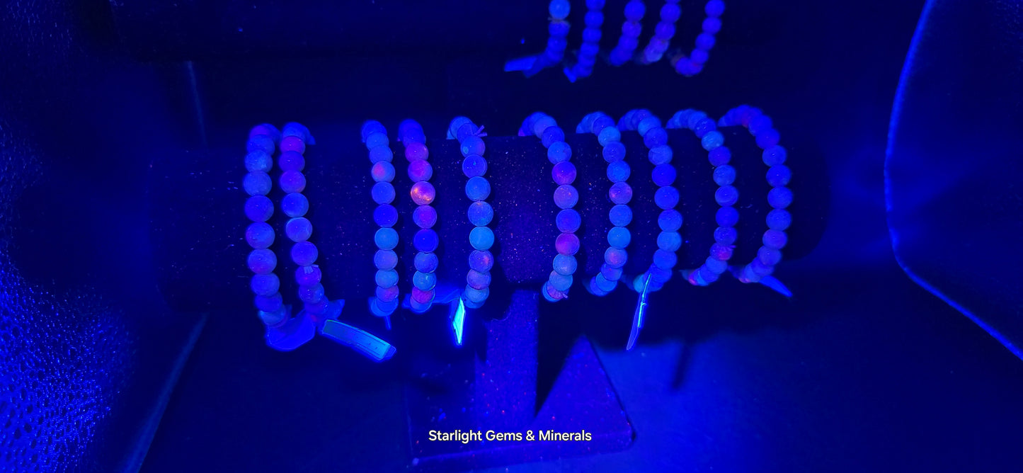 Hackmanite Bracelet, UV Effects☆