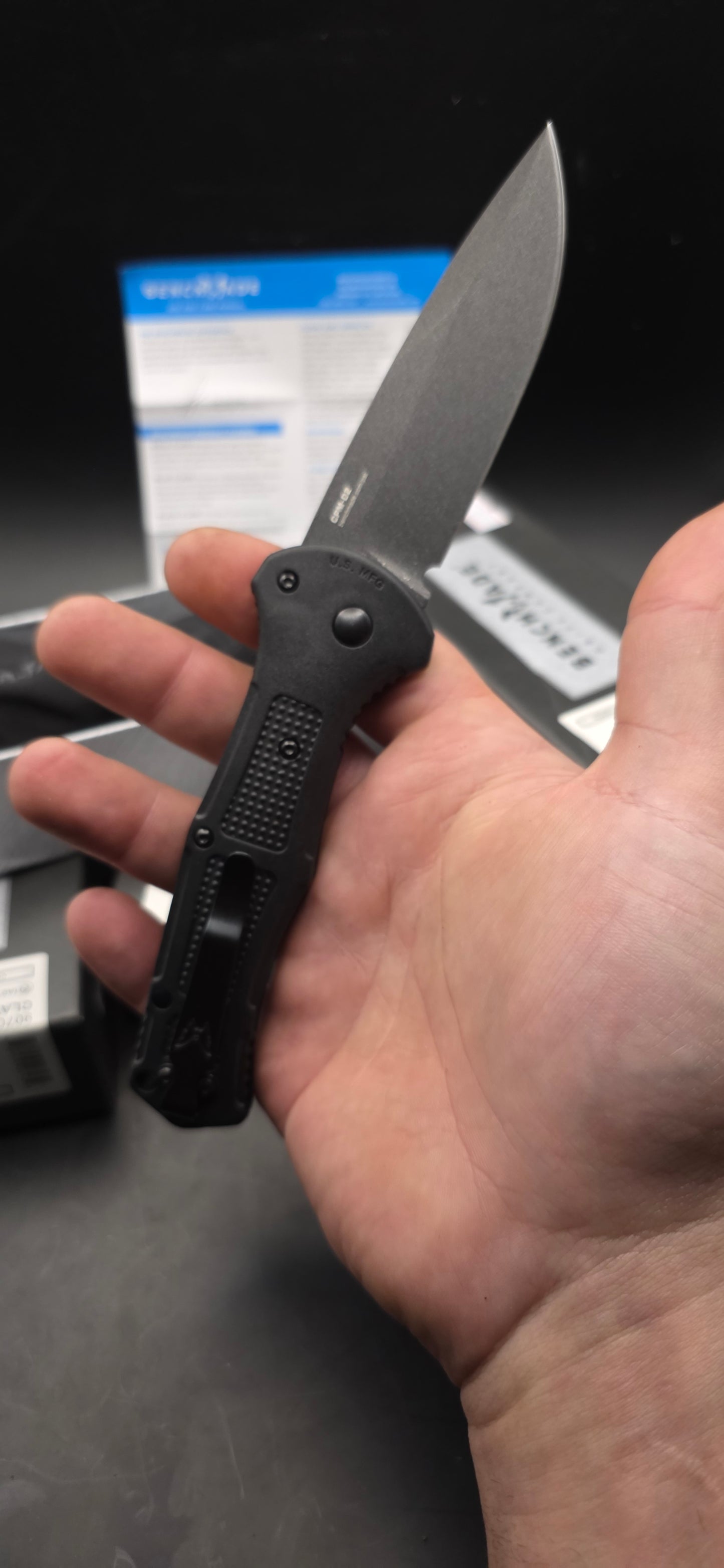 Benchmade 9070BK Claymore Automatic Pocket Knife