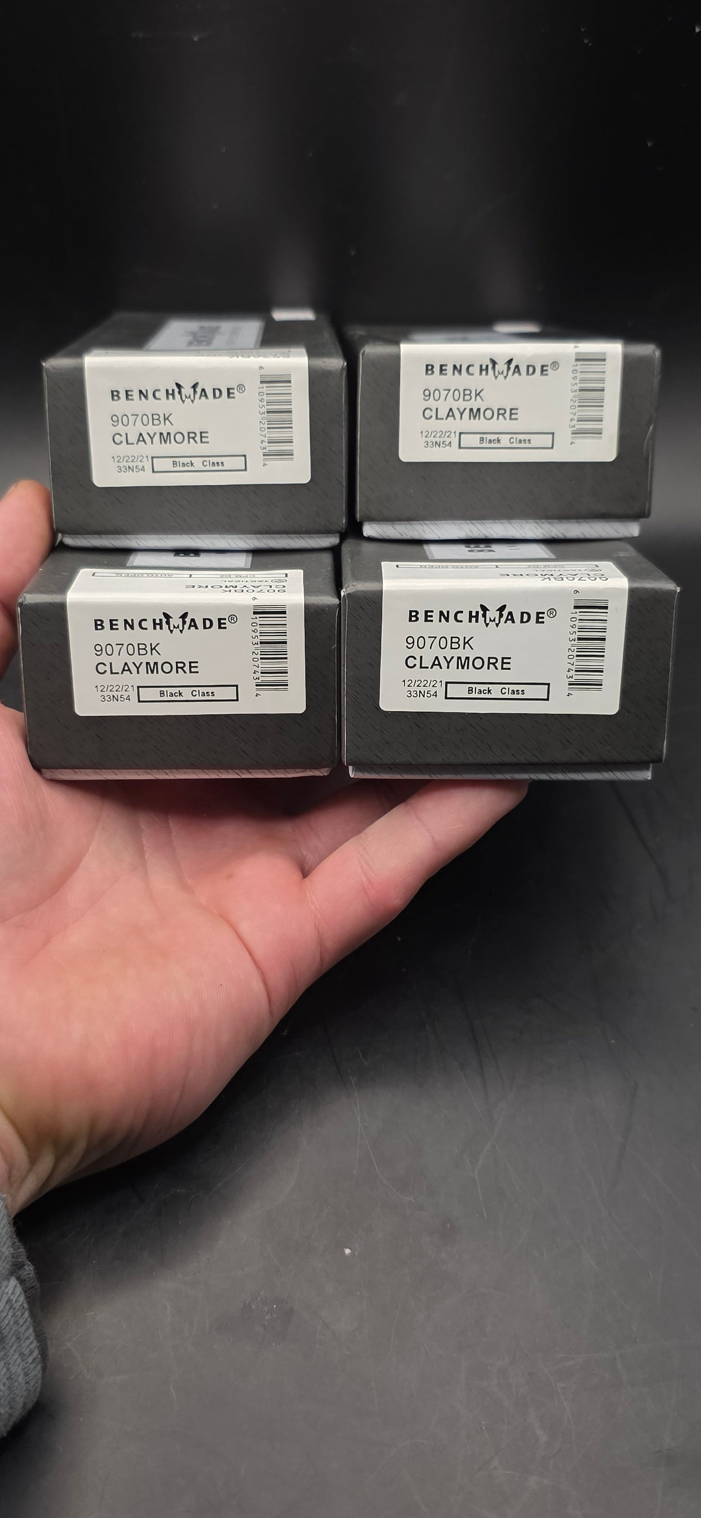 Benchmade 9070BK Claymore Automatic Pocket Knife